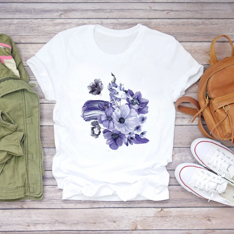 

Simple Casual Watercolor Painting Flowers Cute Summer Fashion Versatile T-shirt Clothes Short Sleeve Round Neck Loose T-shirt.