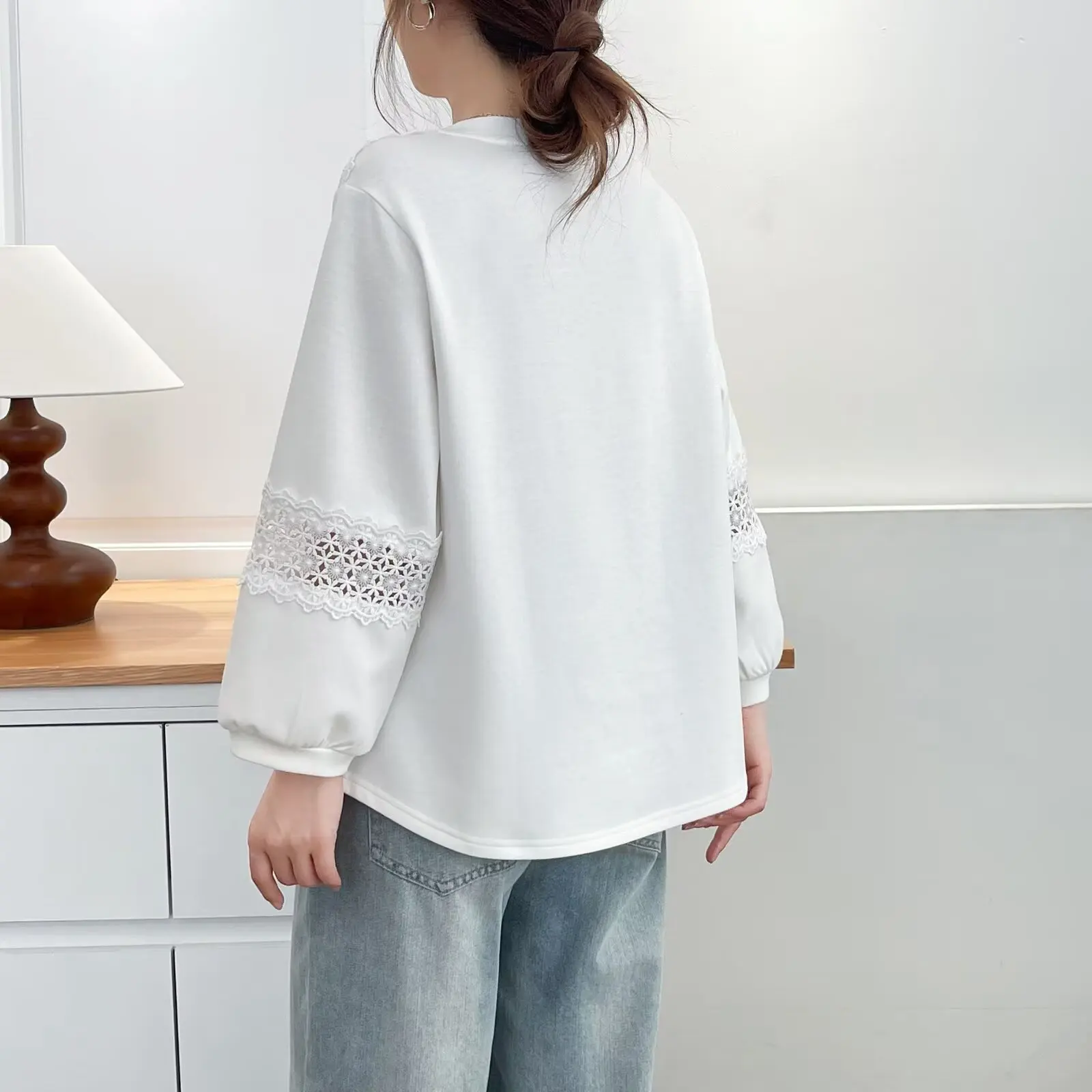 Plus Size Women's T-Shirt Autumn Fashion Lace Hollow Out Patchwork Round Neck Top 2507