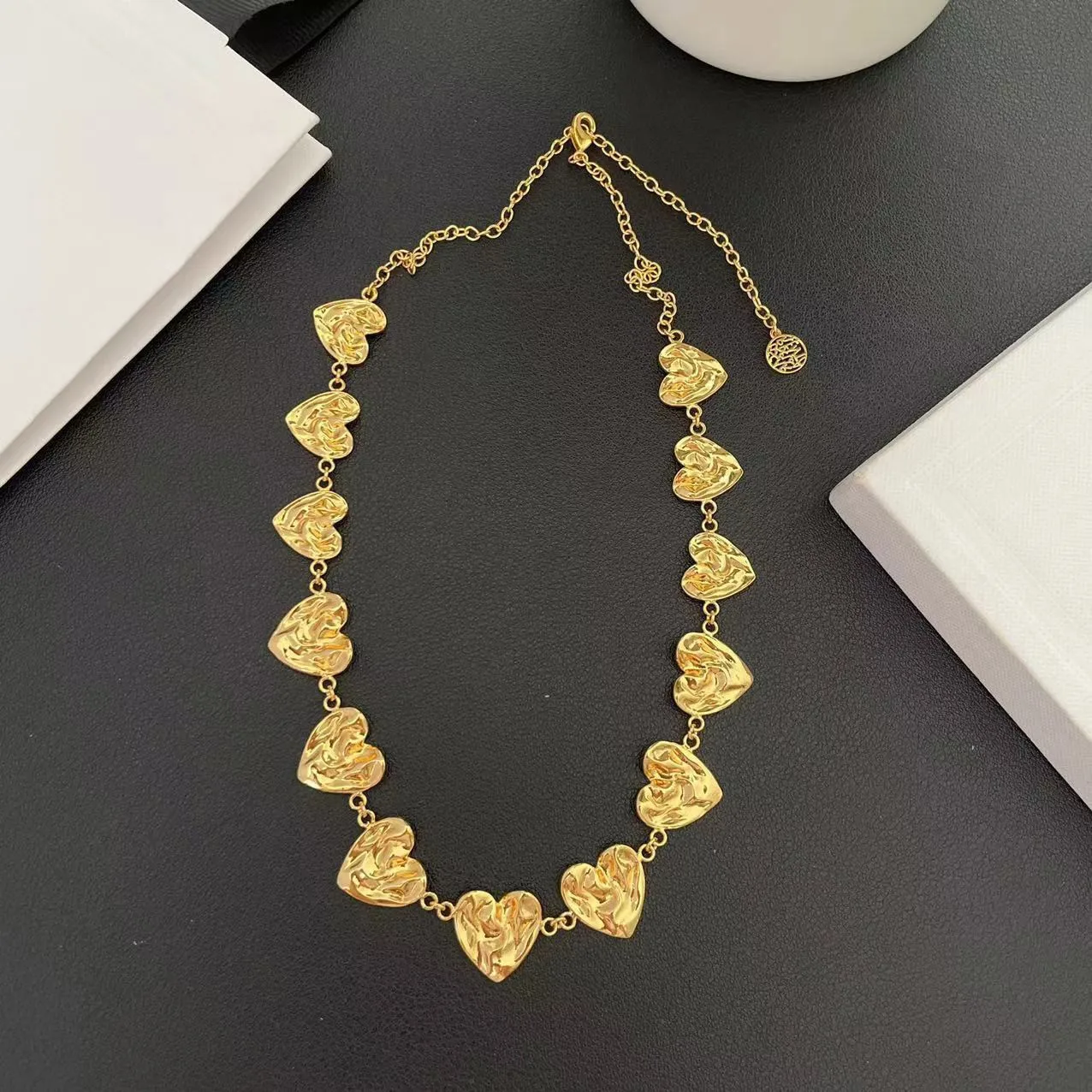 Women Vintage Love Necklace Fashion Personalized Ladies Girls Jewelry Necklaces Party Pendant Accessories Girls