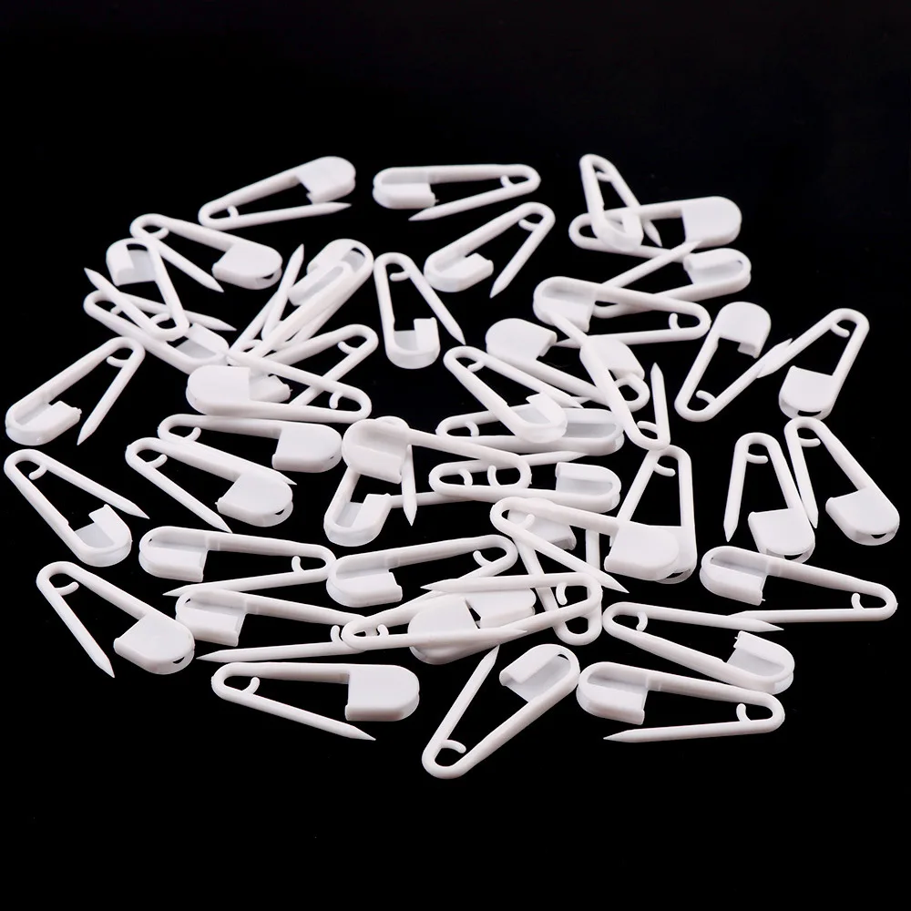 100pcs 플라스틱 핀 흑백 2 색 수제 작은 핀 아동 의류 라벨 안전 핀 DIY 의류 바느질 Supp