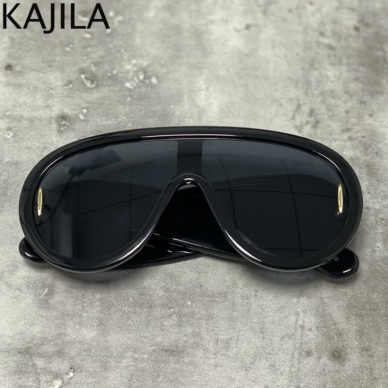 C1BlackGray
