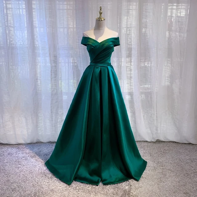 Pinterest - Deutschland | Plus size gowns formal, Plus size evening gown,  Plus size gowns