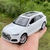 1:32 AUDI Q5 SUV Alloy Car Model Diecasts Metal Toy Vehicles Car Model Simulation Sound And Light Collection Childrens Toy Gifts 2