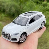 1:32 AUDI Q5 SUV Alloy Car Model Diecasts Metal Toy Vehicles Car Model Simulation Sound And Light Collection Childrens Toy Gifts 2
