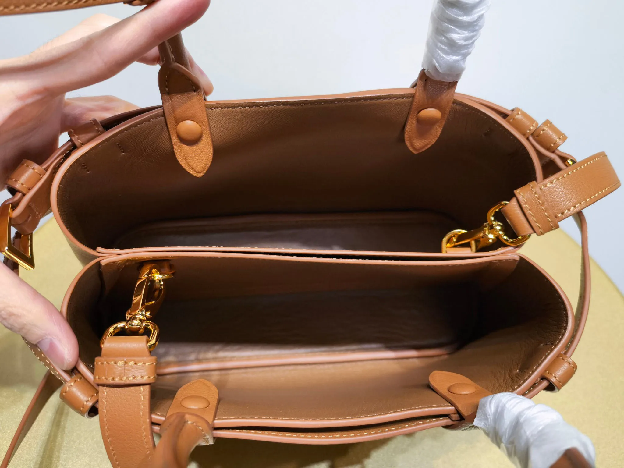 

2024 New large capacity drawstring handbag 502