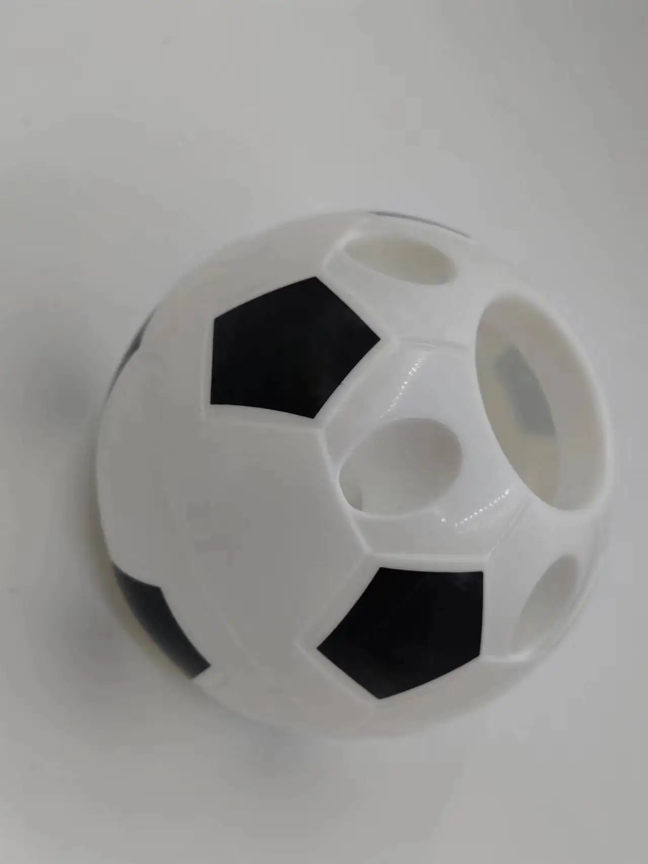 

Ball shaped pen holder, decorative box, storage box 。Buy and get a metal pen at the same time