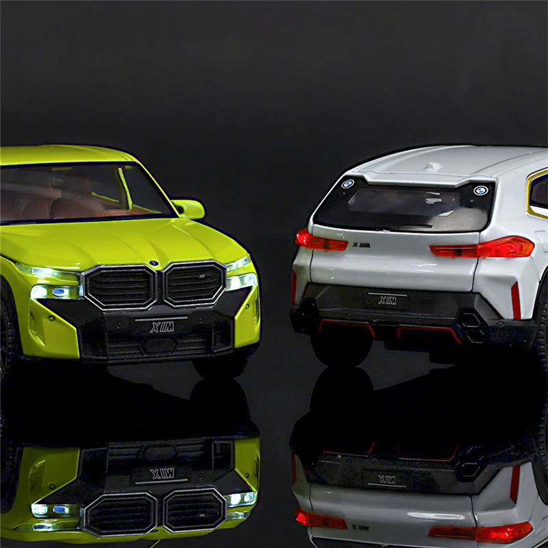 1:32 The XM SUV Alloy Sports Car Model Diecast Metal Toy New Energy Car Vehicles Model Simulation Sound and Light Childrens Gift 5