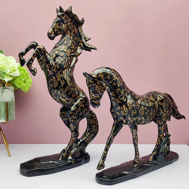 

Colorful Graffiti Water Transfer Printing Horse To Successful Resin Crafts Home Furnishings Living Room Porch Decoration