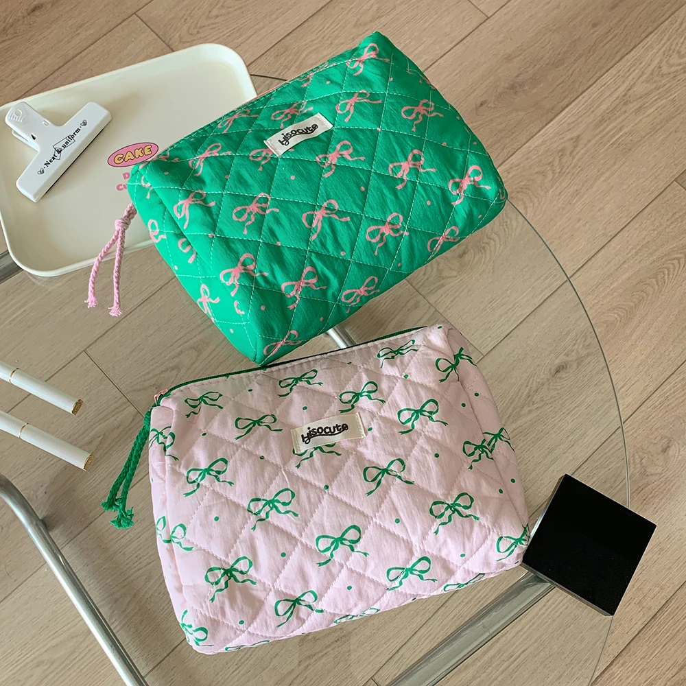 Ins Style Korean Quilted Cotton Fabric Cosmetic Bag Pink and Green Fresh Cosmetic Organizer Bag for Home Organizer Toiletry Bag 2