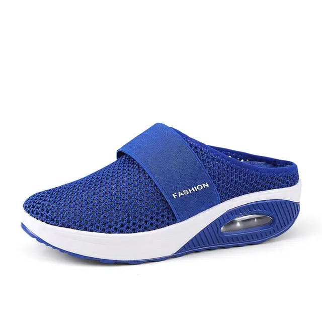 편안함과 스타일을 모두 갖춘 레이스 없는 스니커즈