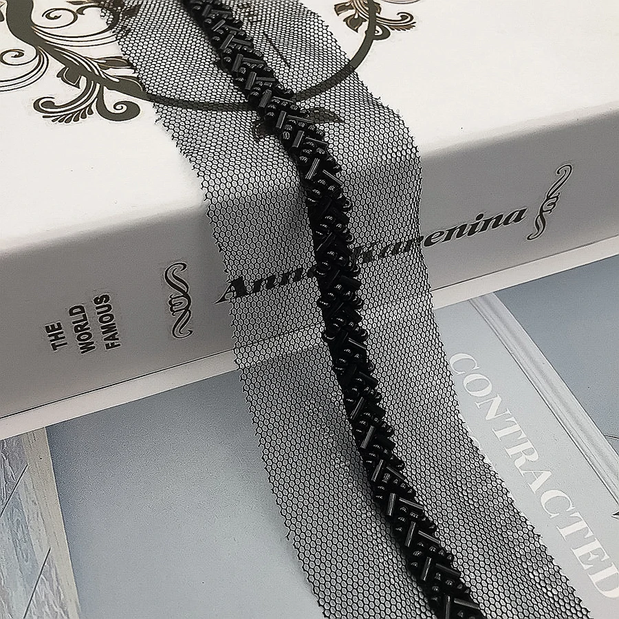 10-Beaded lace