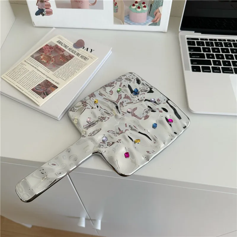 Ins 액체 모양 사각 거울, 미니 핸드헬드 데스크탑 화장품 메이크업 거울, 여행용 금속 휴대용 뷰티 미러, 핸드백