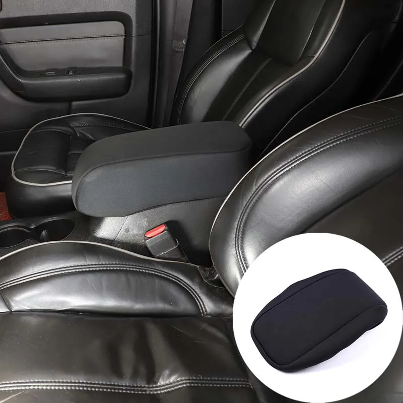 

For 05-09 Hummer H3 car center armrest box cover protective cover interior accessories can be cleaned and used cloth