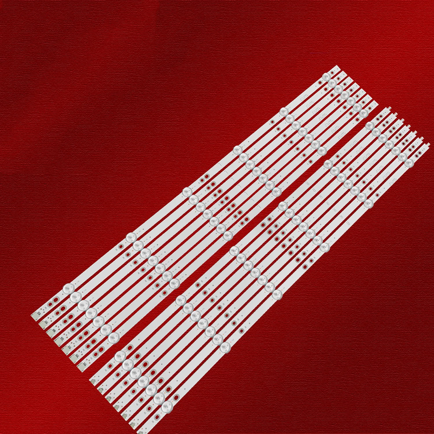 Striscia Led Per 65 Pus6523/12 65 Pus6162/05 65 Pus6262/05 65 Pus6262/12 65 Pus6272/05 65 Pus6503/12 65 Pus6503/12 Lb65047 V1 _ 02 V0 _ 02