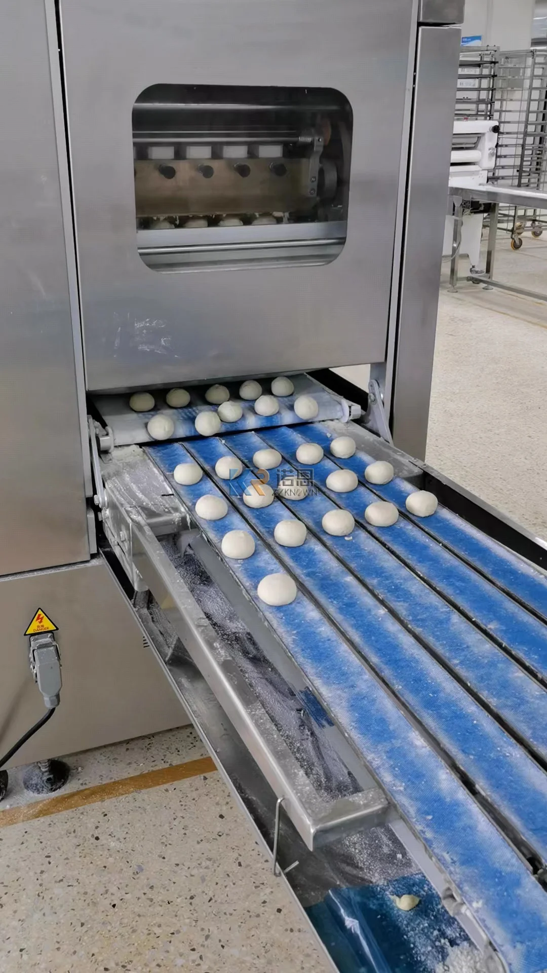 Рисунок 3 - Автоматическая машина для изготовления теста