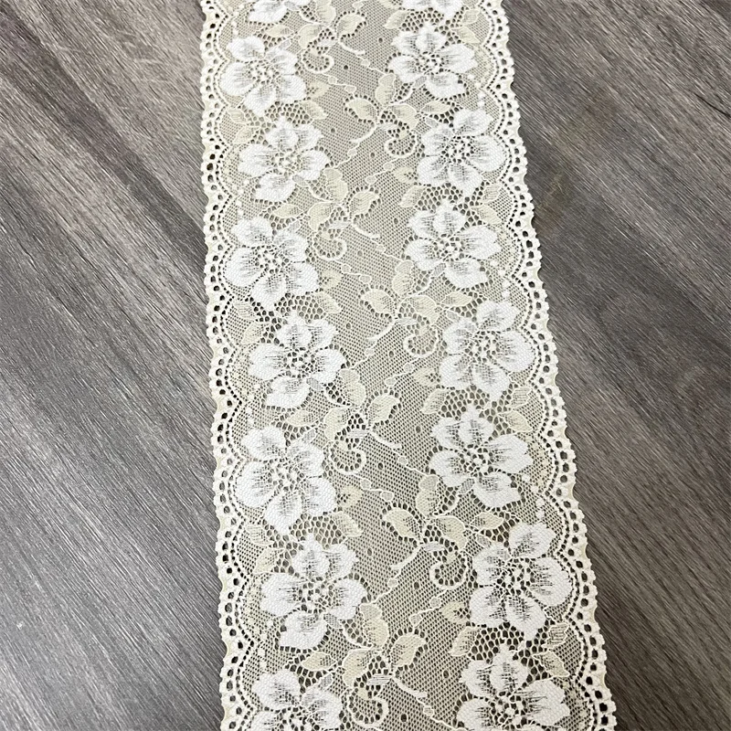 

Lace-138, кружево нашего магазина имеет новые стили и мягкие и эластичные ткани, которые могут использоваться для изготовления нижнего белья, нижнего белья, одежды