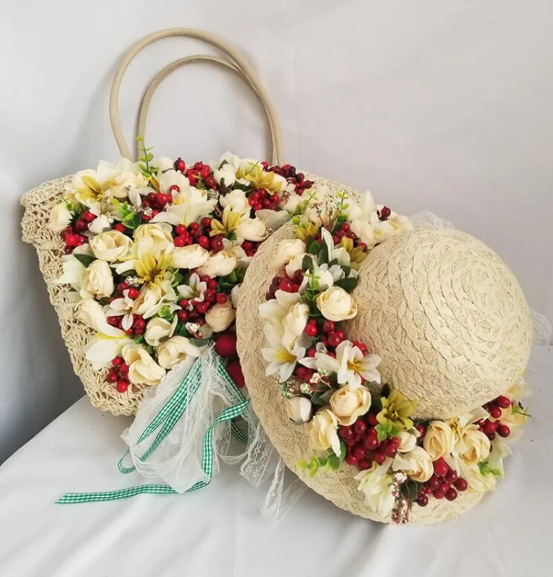 

Berry Rose Beach Bag for Summer Straw Bags Handmade Woven Tote Women Travel Handbags Luxury Designer Flower Shopping Hand Bag