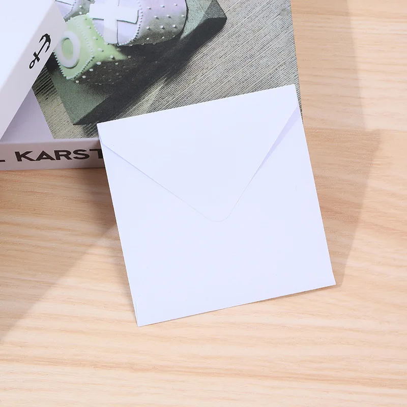 50pcs Kraft Paper Envelopes 120g Paper 10x10cm 16x16cm Wedding Invitations Supplie Postcard Giftbox Packaging Storage Stationery