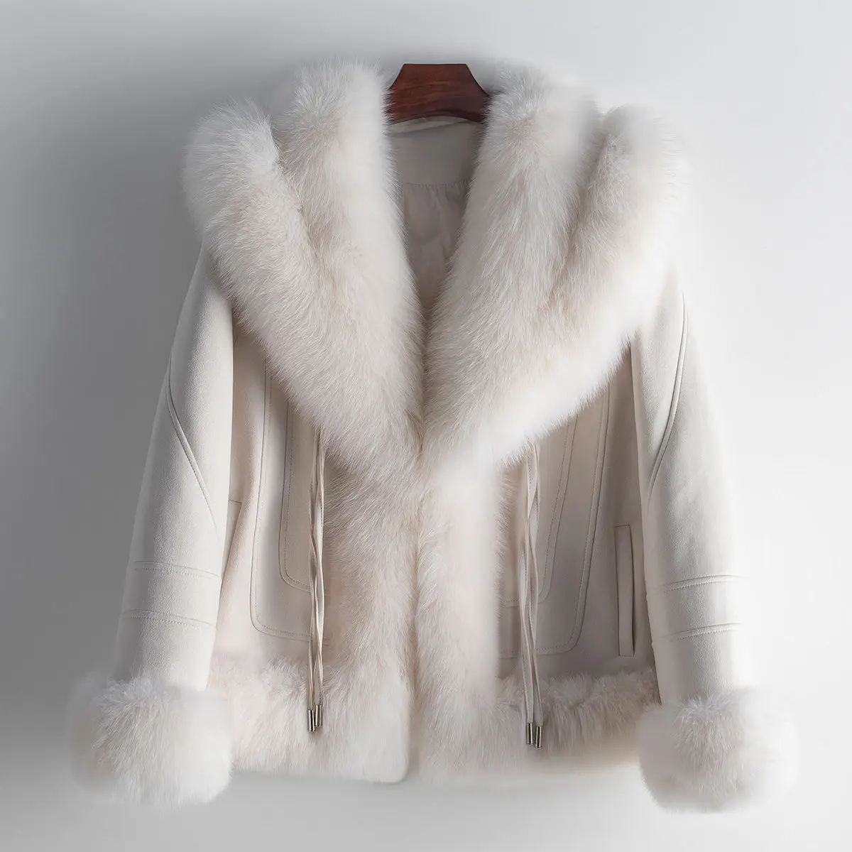 

Autumn/Winter Fashion New Fox Fur Combination Suede Fur Women's White Goose Down Coat2023