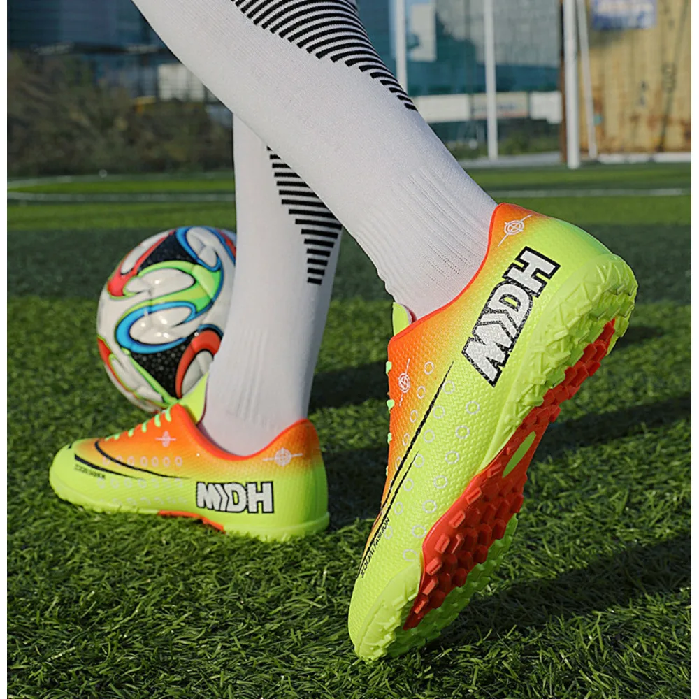 Neu AG Fußball Jugend Student Leder Füße TF Gebrochen DingTalk Künstliche Rasen Wettbewerb Sport_voghion.com