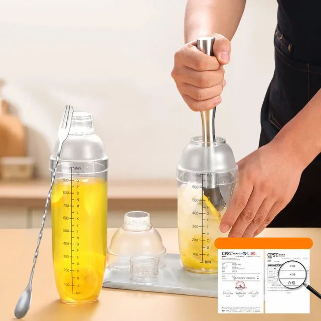350/500/700/1000ml PC resin Cocktail Shaker Home Bar Utensil Martini Hand Shaker Cup with Scales Milk Wine Drink Shaker Bar Tool 3