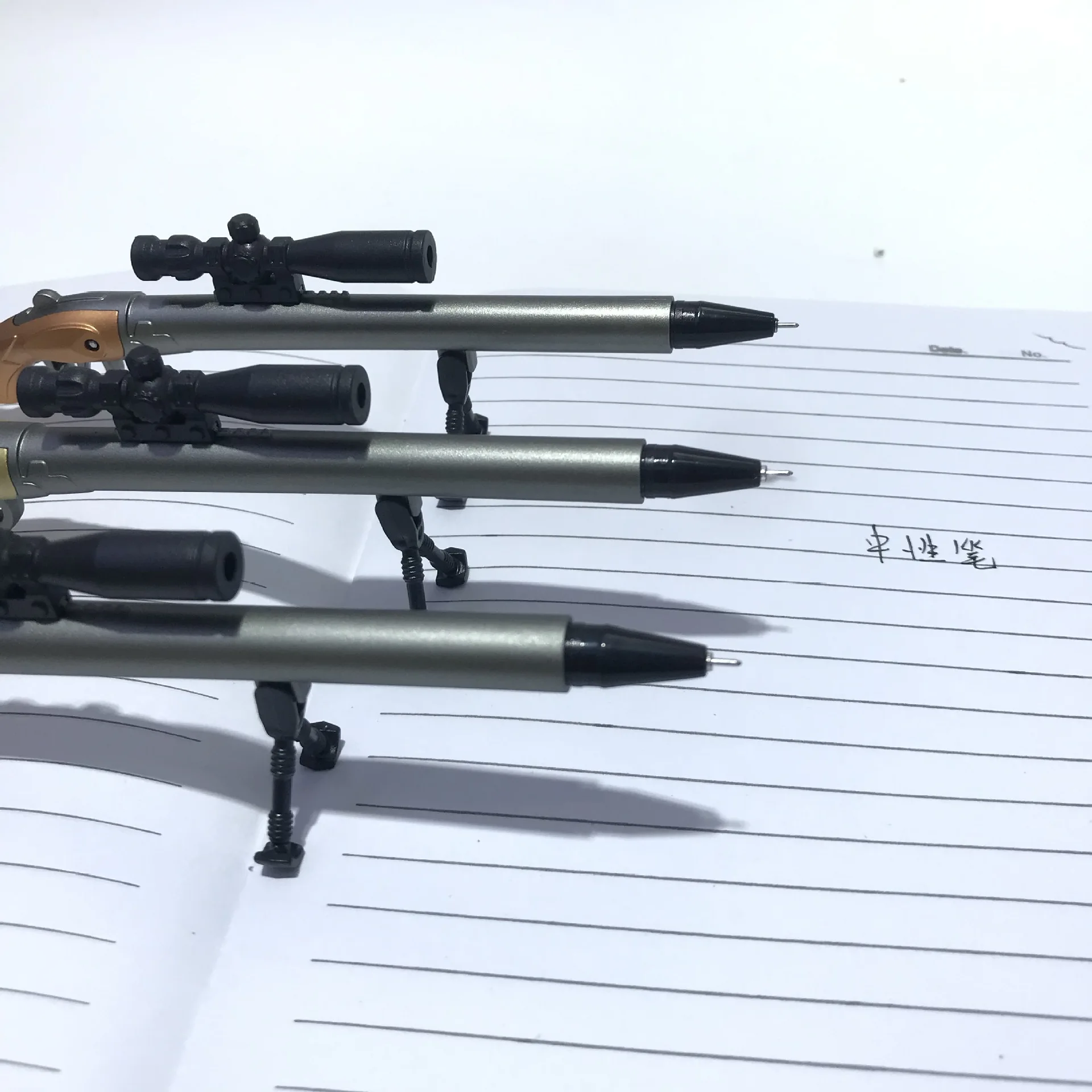 크리에이티브 디자인 소총 총 모양 젤 펜, 무기 펜, 어린이 선물 장난감, 한국 학교 용품, 검정색 리필, 0.5mm 문구 선물