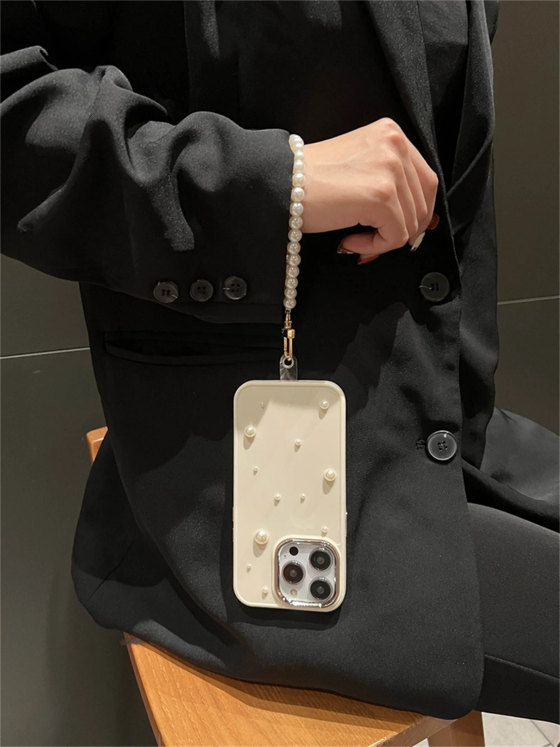 Luxury Korean Crossbody Lanyard leathe Strap Pearl Bracelet Matt White case  for iPhone 11 12 13 14 Pro Max Soft Cover with Rope