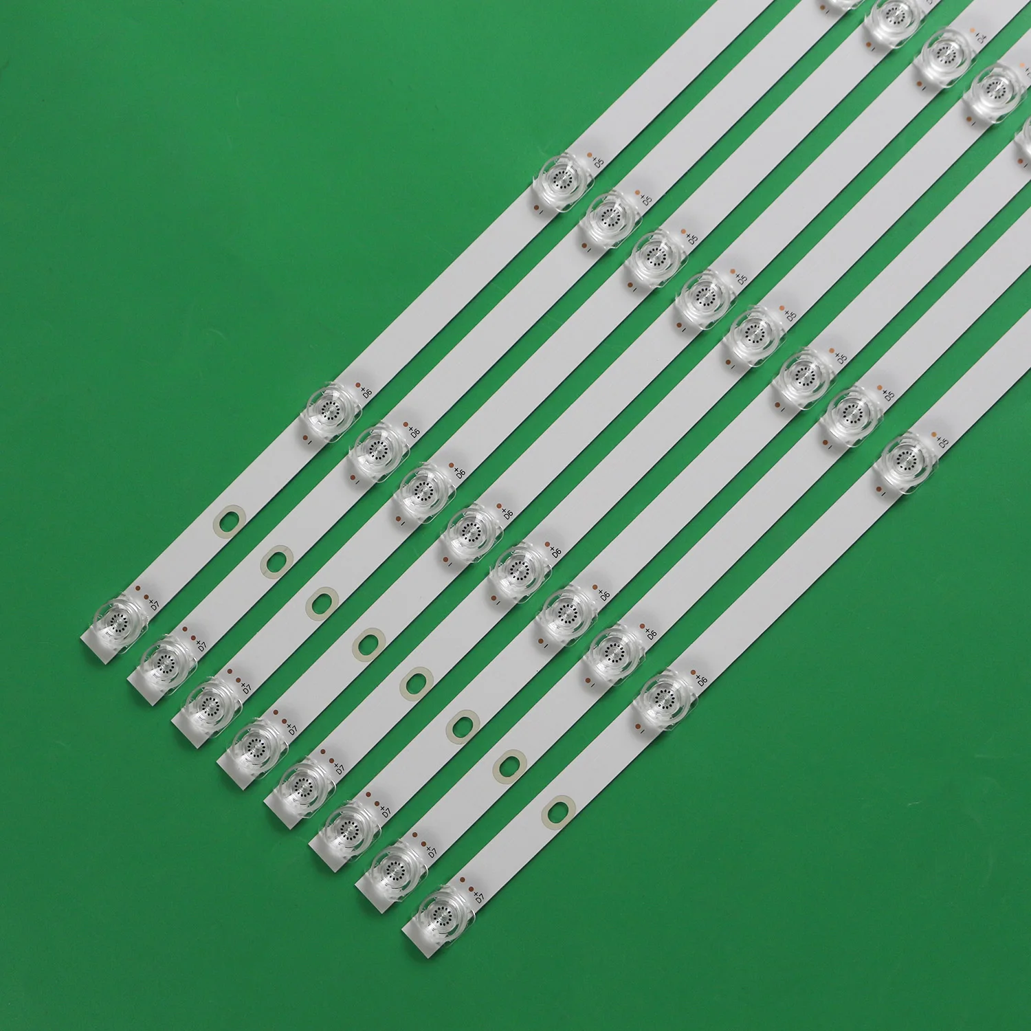 65TN2L2-ZX3030-8X7YH용 LED 백라이트 스트립 7 램프
