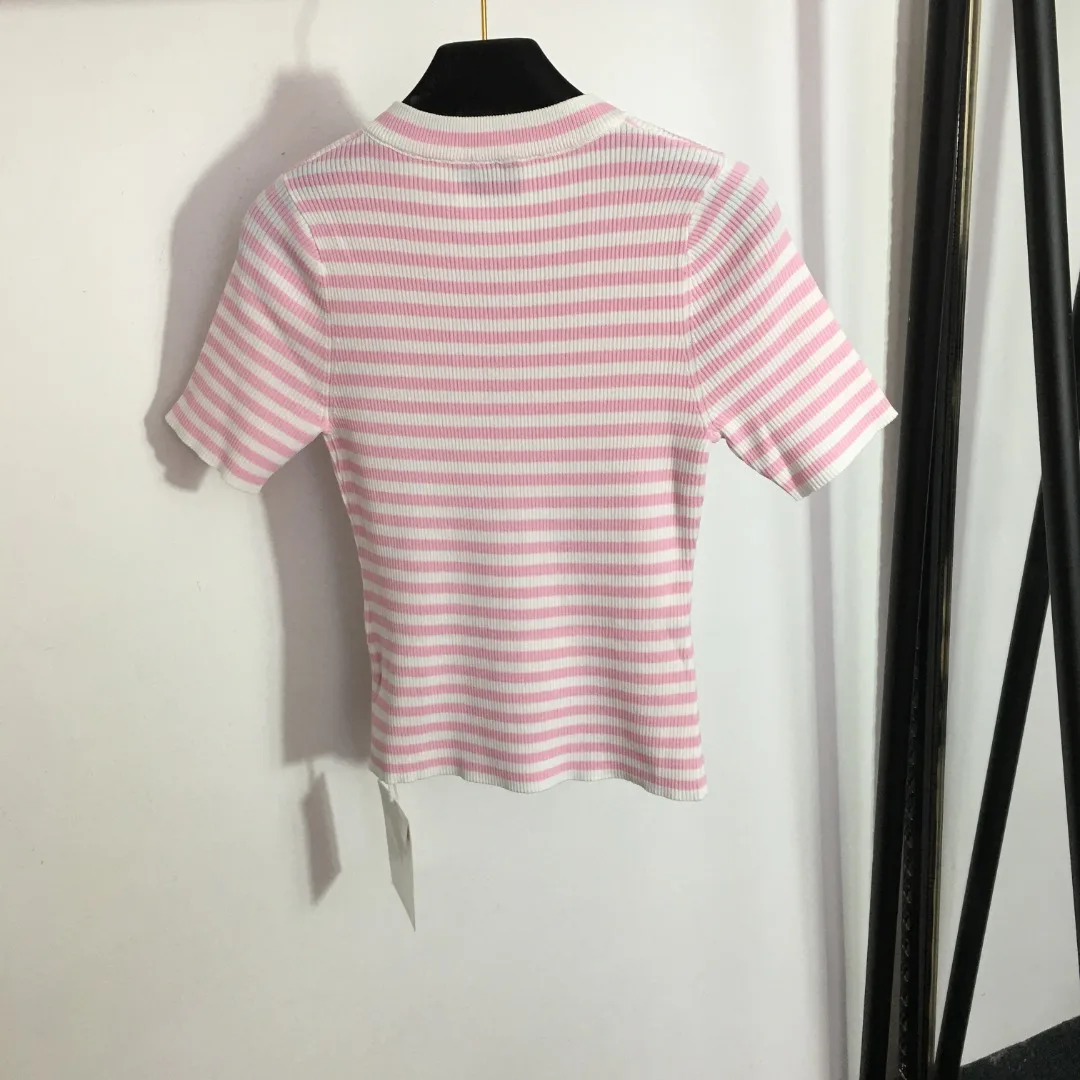 

2023 Summer New Contrast Stripe Curved Bead Thin Knitted Round Neck Half Open Neck Elastic Slim Fit Short Sleeve T-shirt