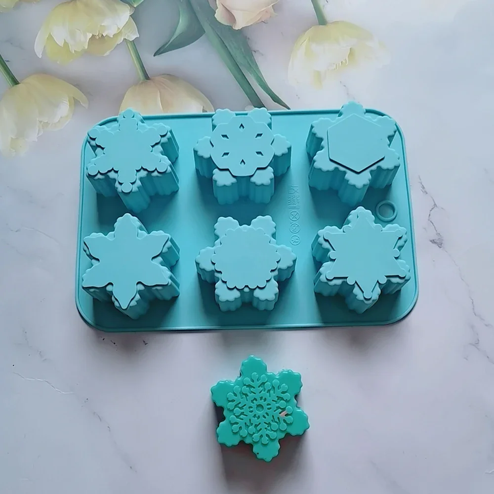 

Various Styles Christmas Snowflake Shaped Silicone Candle Mold DIY Handmade Soap Chocolate Cake Decoration Mold Party Gift Mold