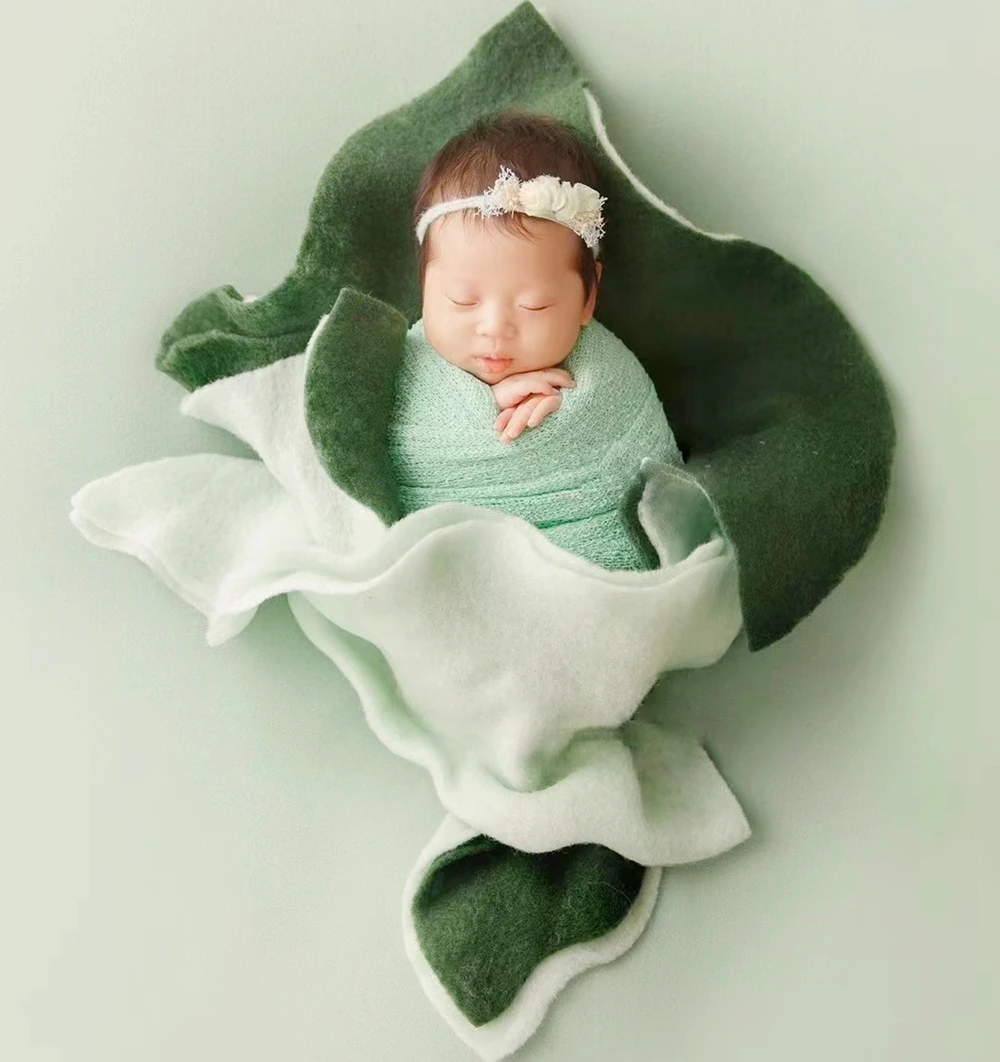 

Wool Felt Layers Newborn Photography Props Baby Swaddle Wrap Fotoshooting Newborn Posing Layering Baby Photography Accessories