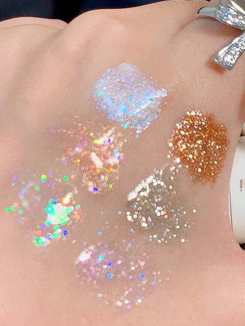 당신의 눈매에 별빛 같은 λάμψη를 더하는 카푸비니 스타 도트 아이섀도우