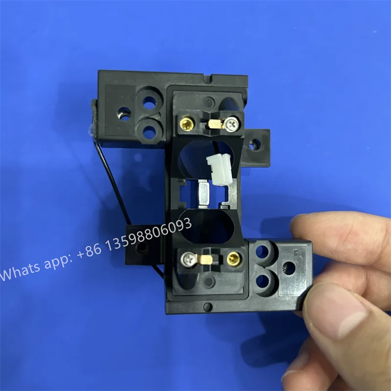 

Refurbished Electrodes Base for Sumitomo Fusion Splicer T-71C T-81C T-72C T-82C Z1C Z2C Electrode Mounting Fixing Part Used