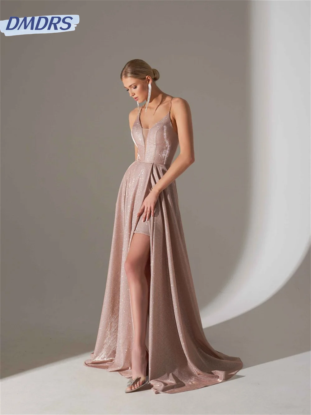 Sexy Evening Dress with spaghetti straps 2024 Elegant A-line Prom Gown Classic Evening Gowns with side slit Robe De Mariee 2021 sexy v neck satin evening dresses spaghetti strap side slit prom dress high waist evening gowns party dress robe de soiree