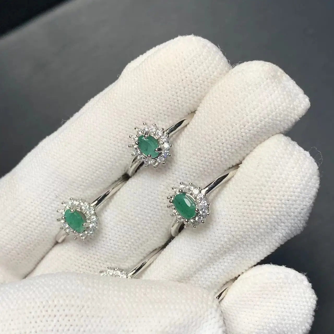 Natural Emerald Ring Adjustable Female Classic Ring Jewelry for Women Gift Wholesale High Quality Vintage Fine