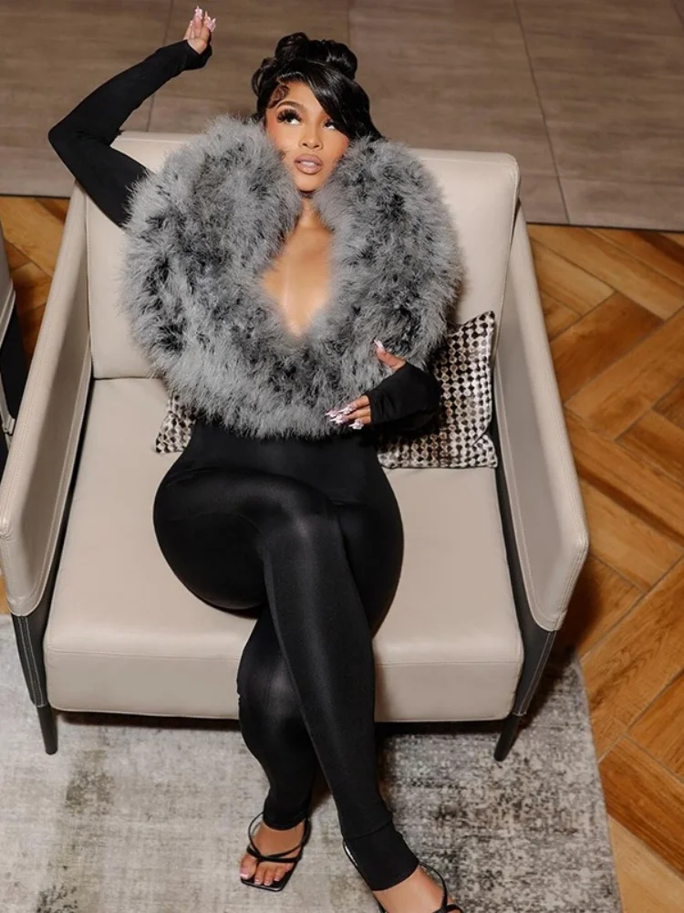 Wmstar Jumpsuit for Women Wholesale Sexy Open Deep V Neck Feather Patchwork Solid Color Long Sleeved Hooded One Piece Outfits