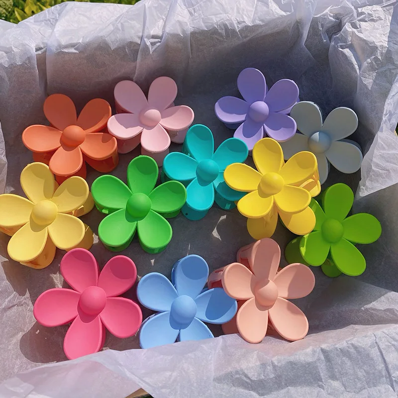 

New Korea Flower Shape Claw Clip Hair Women Girls Hairpins Crab Claws Clip Ponytail Barrette Fashion Headwear Hair Accessories