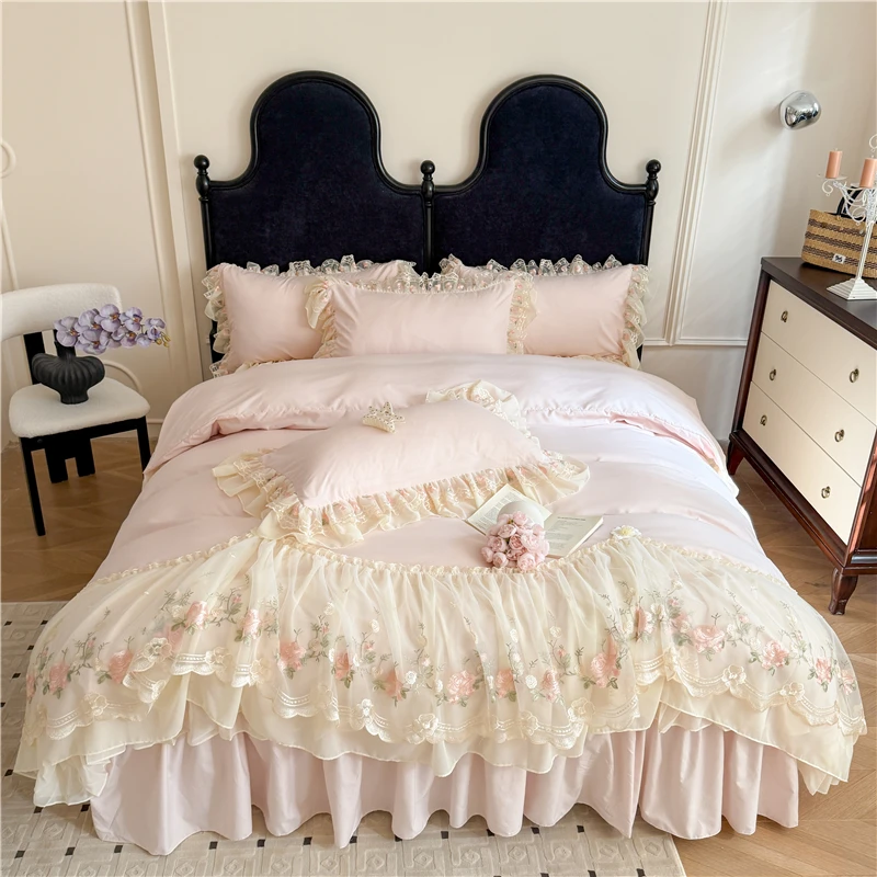 4Pcs Princess Wedding Bedding Set Korean Style Lace Flowers Embroidery Duvet Cover Bed Sheet/Fitted Sheet/Bed Skirt Pillowcases 2