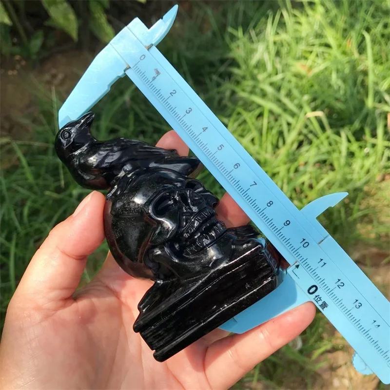 10.5CM Natural Black Obsidian Crow Skull Carving Wicca Decor Carved Raven Figurine Healing Quartz Halloween Gift 1pcs 2