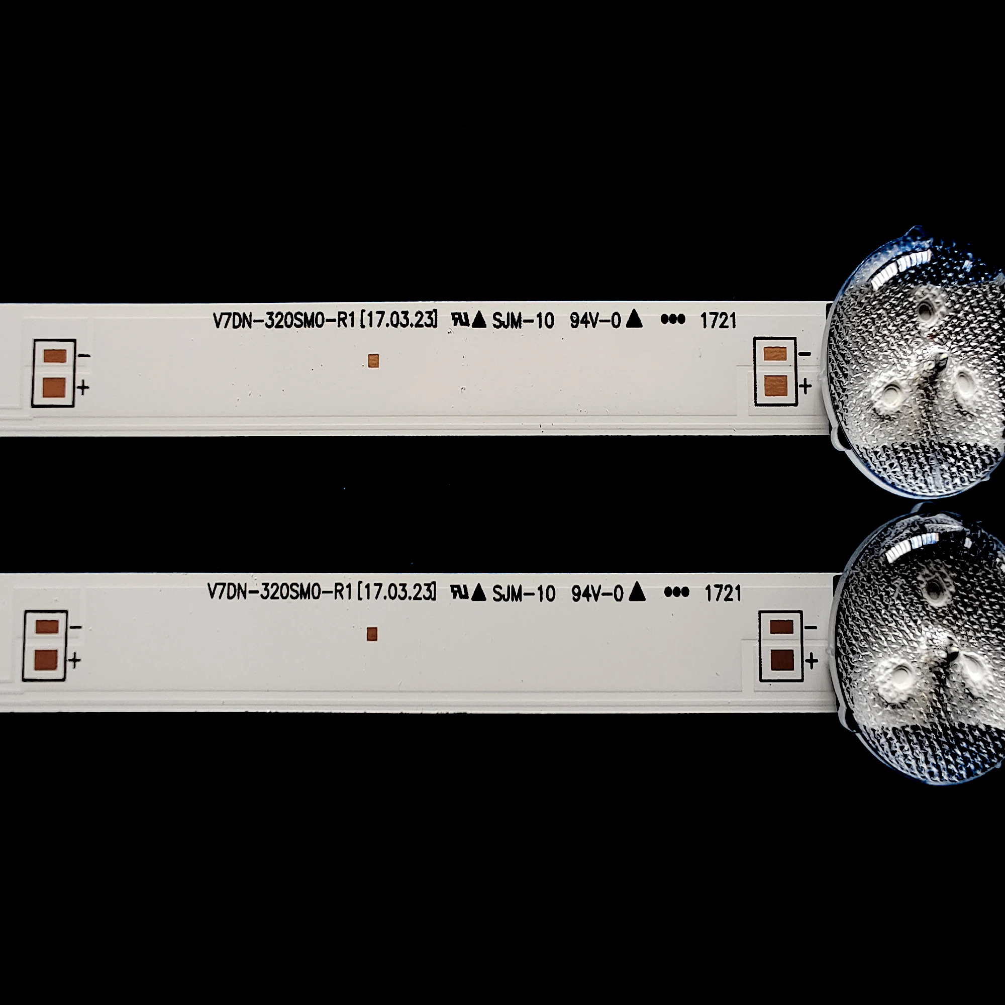 UE32M4000AU UE32M4000 UE32M4002 UE32M4005 UN32M4500 UA32M5000 V7DN-320SM0-R1 BN96-43703A LM41-00419A 3V 5LED 579MM