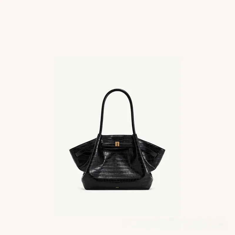 Black large [crocodile leather pattern in stock]]