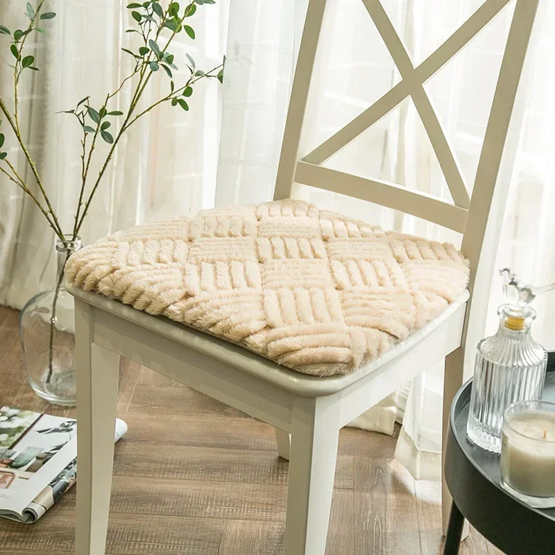 1 Pcs 40x43cm Oval Plush Dining Chair Seat for Home Thickened Warm Non-slip Cushion Car Sofa Removable and Washable Cushions 6