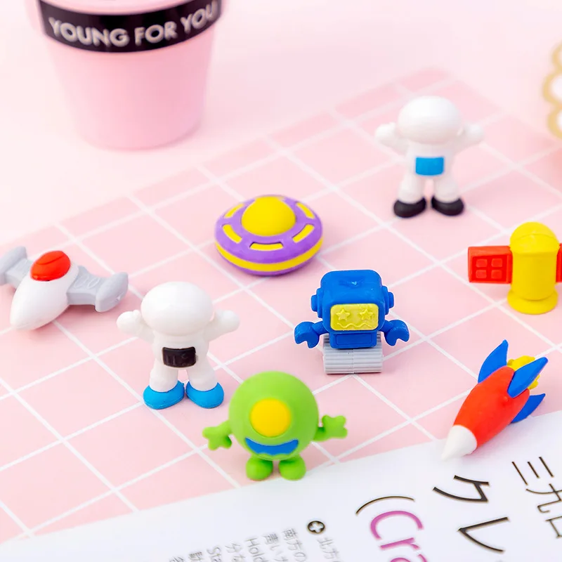 4Pcs/Set Cartoon Space Astronauts Aliens Flying Saucers Eraser Creative Card Pencil Erasers Cute Rubber Kids School Stationery 2