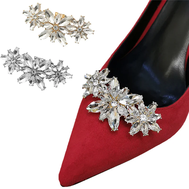 2Pcs Elegant Rhinestone Shoe Clips Shoes Jewelry Decoration Crystal Shoe  Buckle Red 