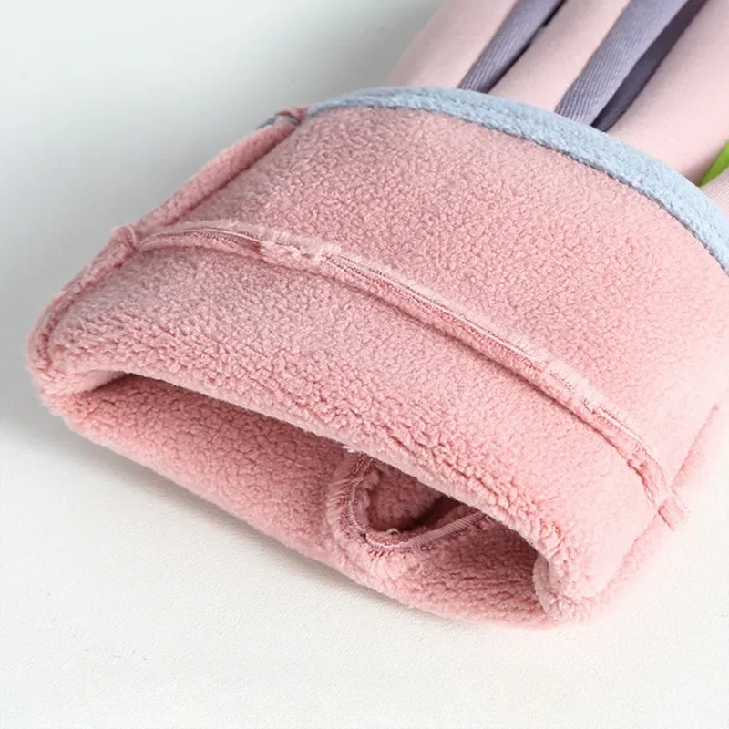 Cycling gloves winter gloves ski gloves winter children plush warm gloves boys girls kids outdoor windproof skiing cycling gloves glow students toddler cycling mittens