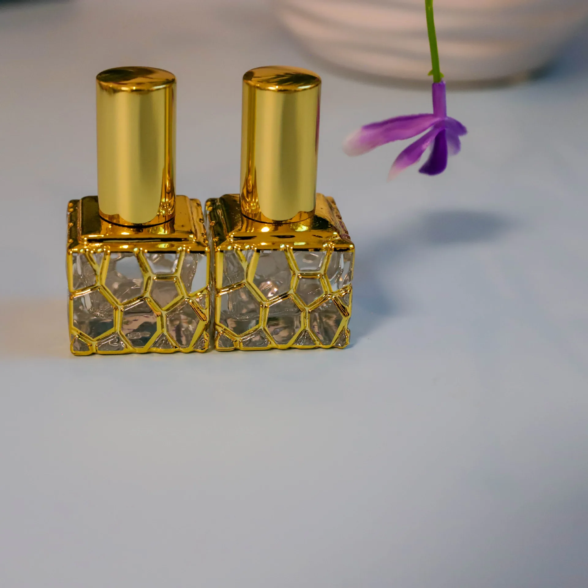 10pcs Empty 10ml Perfume Spray Bottle High-grade Water Cube Gold Scent Pot  Portable Exquisite Cosmetic Container - Refillable Bottles - AliExpress
