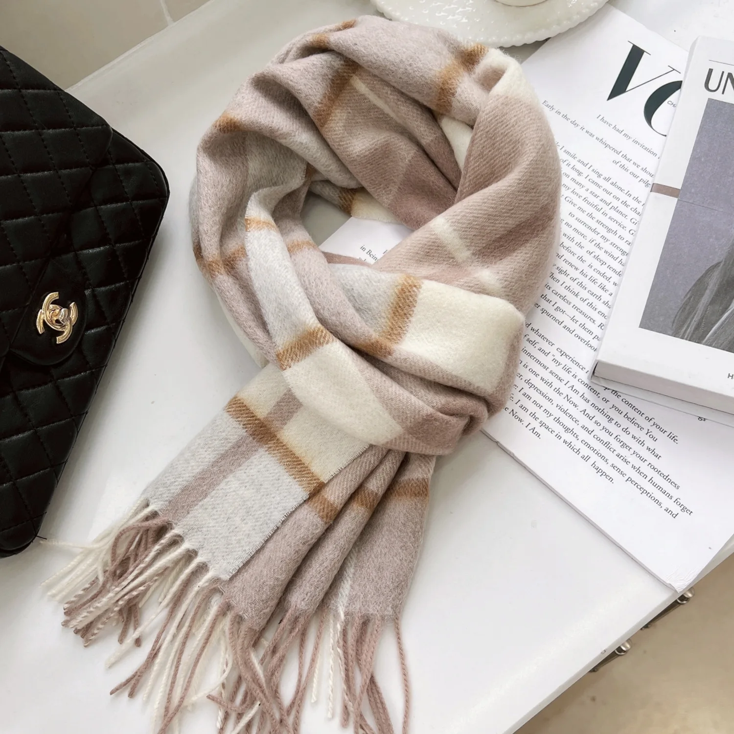Camel white