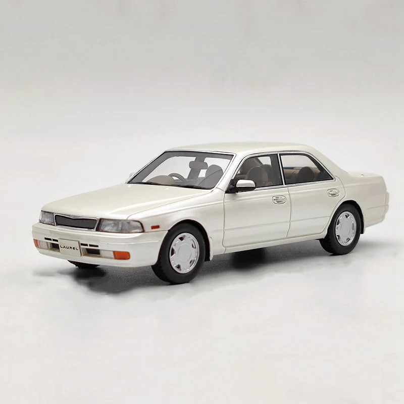 

Hi Story Resin 1:43 Scale Nissan Laurel 25 Twincam 1993 Cars Model Adult Nostalgia Classics Collection Toys Gifts Static Display