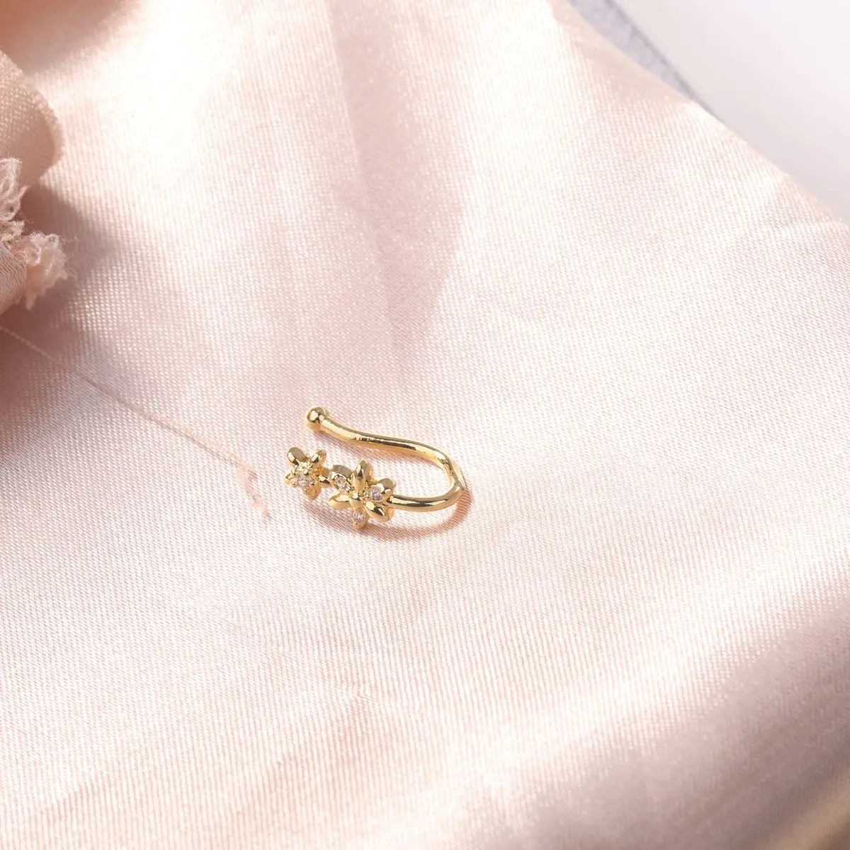 Nose Clip 1pc female nose rings piercing jewelry nose studs metal jewelry body piercing jewelry body jewelry