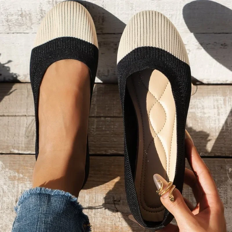 

Новые повседневные дышащие женские туфли с круглым носком на плоской подошве, популярные туфли с вырезами, легкие, удобные и дышащие